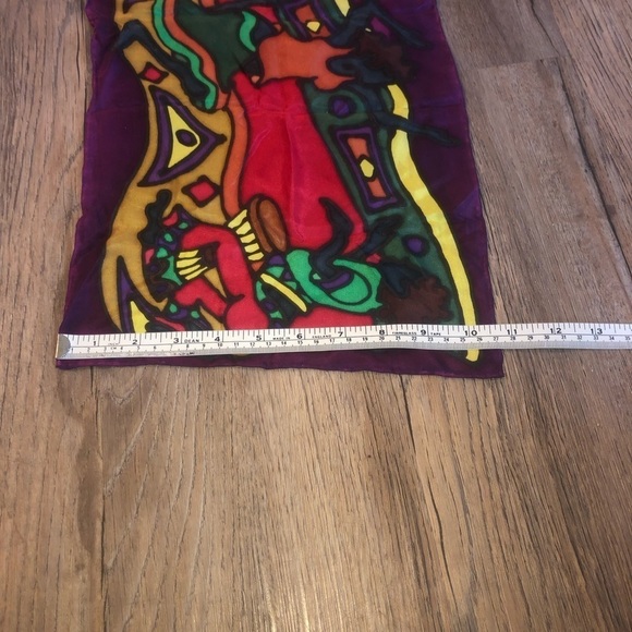 100% Silk Jamaican Dancing Scene Multicolour Hand Painted Scarf 57” x 10.5” Nwt - Picture 7 of 9